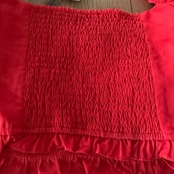 NWT ASTR Feronia Red Puff Sleeve Sweetheart Top - Picture 8 of 13